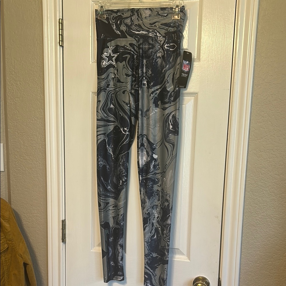 NWT Dallas Cowboys Swirl Leggings